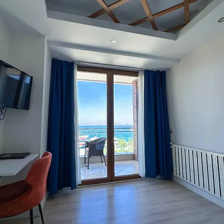 Buyukada Comfort Hotell 3*