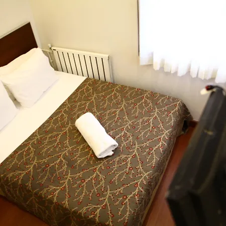 Отель Buyukada Comfort Otel 3*