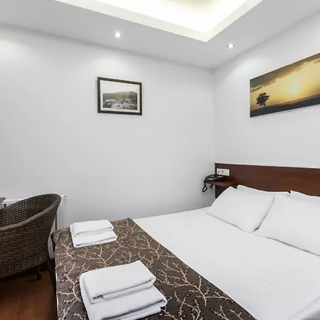 Buyukada Comfort Otel 3*