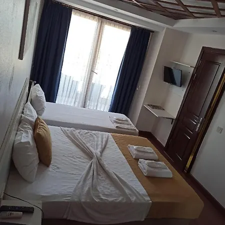 מלון Buyukada Comfort