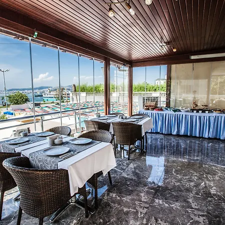 Buyukada Comfort 3* Adalar