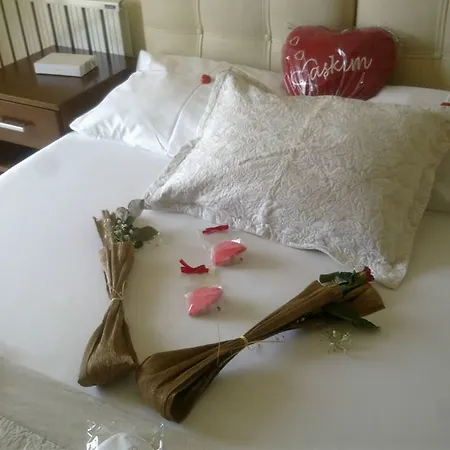 Otel Buyukada Comfort 3*