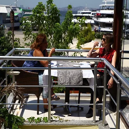 Buyukada Comfort Otel 3* Adalar